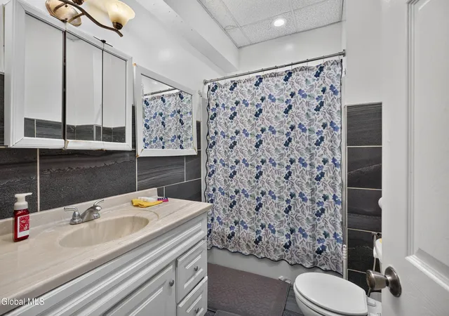Photo 3 of Multi family home for sale at 556 Washington Ave, Albany, NY 12203 | MLS# 202626450 | Listing updated on 2026-09-19