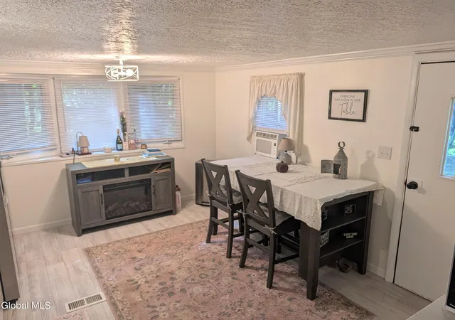 Photo 3 of Single family home for sale at 40 Huntington Dr, Freehold, NY 12431 | MLS# 202626099 | Listing updated on 2026-09-30