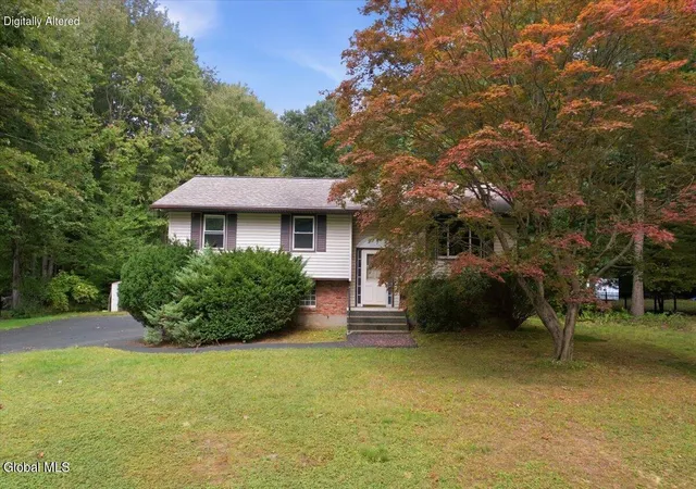 Photo 1 of Sale Pending at 20 Linden Ct, Clifton Park, NY 12065 | MLS# 202626441 | Listing updated on 2026-09-20