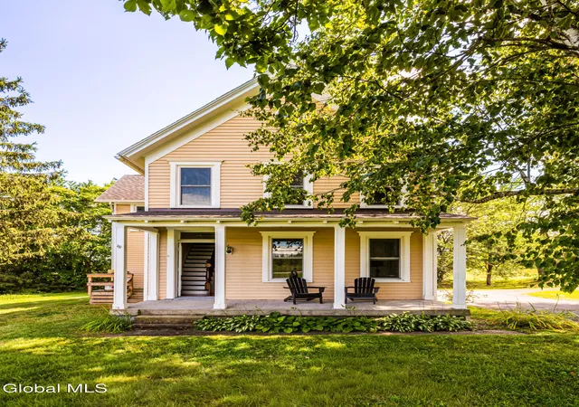 Photo 3 of Single family home for sale at 725 New York 66, Hudson, NY 12534 | MLS# 202626139 | Listing updated on 2026-09-21