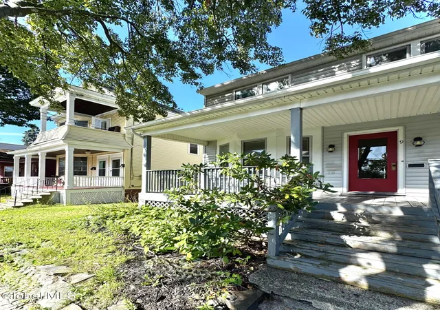 Photo 2 of Sale Pending at 9 Putnam St, Albany, NY 12202 | MLS# 202626115 | Listing updated on 2026-09-21