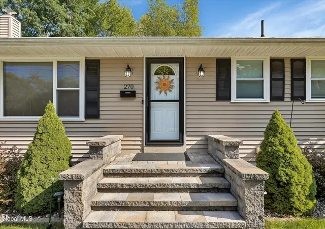 Photo 3 of Sale Pending at 270 Daniels Ave, Schenectady, NY 12304 | MLS# 202626239 | Listing updated on 2026-09-22