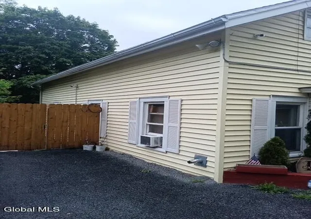 Photo 3 of Single family home for sale at 29 Jerome Ave, Cairo, NY 12413 | MLS# 202626100 | Listing updated on 2026-09-16