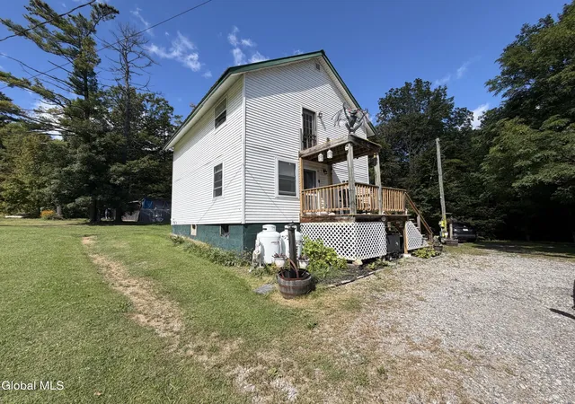 Photo 2 of Single family home for sale at 2521 Nys Route 9n, Crown Point, NY 12928 | MLS# 202626103 | Listing updated on 2026-09-15