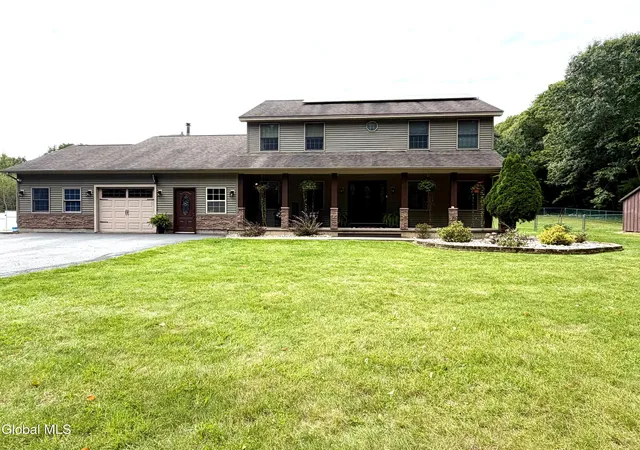 Photo 62 of Single family home for sale at 135 Memory Ln, Amsterdam, NY 12010 | MLS# 202626210 | Listing updated on 2026-10-19