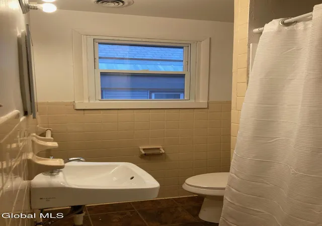 Photo 3 of House for sale at 1562 Rugby Rd, Schenectady, NY 12308 | MLS# 202626244 | Listing updated on 2026-09-17