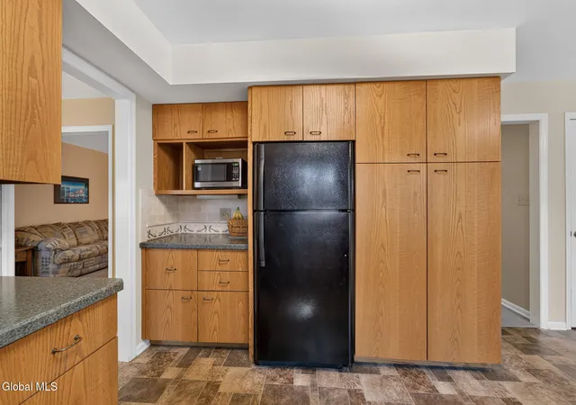 Photo 4 of Single family home for sale at 8 Seneca Dr, Averill Park, NY 12018 | MLS# 202628644 | Listing updated on 2026-10-29
