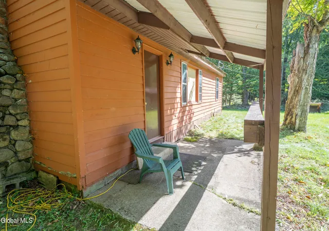 Photo 4 of House for sale at 67 Van Auken Rd, Stony Creek, NY 12878 | MLS# 202626351 | Listing updated on 2026-09-18