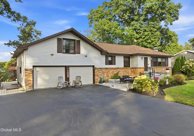 Photo 2 of Sale Pending at 102 Greenleaf Dr, Latham, NY 12110 | MLS# 202626502 | Listing updated on 2026-10-06