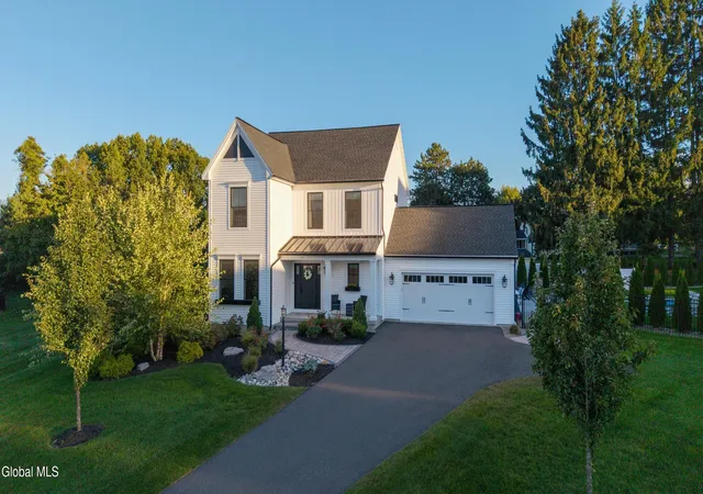 Photo 1 of Single family home for sale at 5 Victoria Ct, Mechanicville, NY 12118 | MLS# 202626310 | Listing updated on 2026-09-21