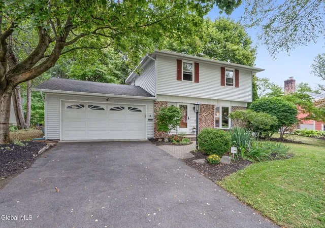 Photo 1 of Sale Pending at 5 Haddington Ln, Delmar, NY 12054 | MLS# 202626352 | Listing updated on 2026-09-21