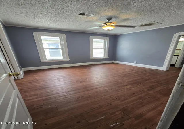 Photo 3 of House for sale at 539 Summit Ave, Schenectady, NY 12307 | MLS# 202626404 | Listing updated on 2026-09-19