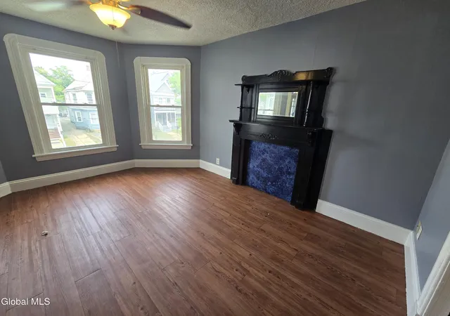 Photo 4 of House for sale at 539 Summit Ave, Schenectady, NY 12307 | MLS# 202626404 | Listing updated on 2026-09-19
