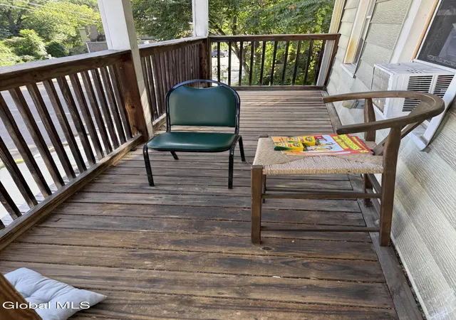 Photo 3 of House for sale at 25 Benjamin St, Albany, NY 12202 | MLS# 202626587 | Listing updated on 2026-09-22