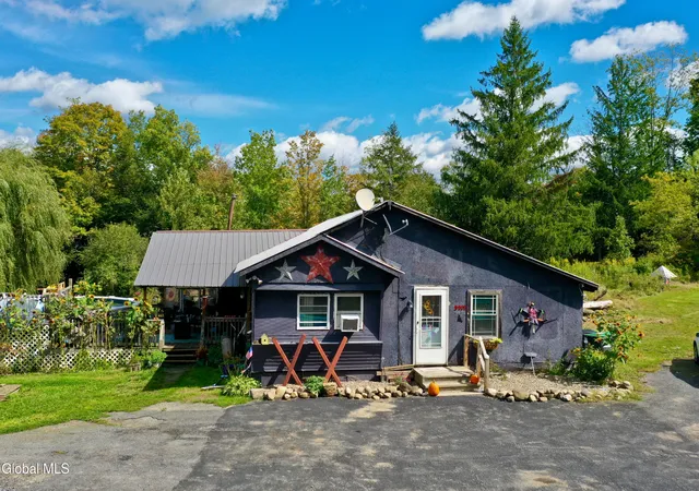 Photo 1 of Sale Pending at 3111 Birchton Rd, Ballston Spa, NY 12020 | MLS# 202626527 | Listing updated on 2026-10-05