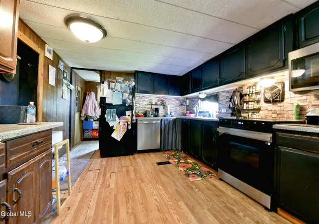 Photo 3 of Sale Pending at 3111 Birchton Rd, Ballston Spa, NY 12020 | MLS# 202626527 | Listing updated on 2026-10-05
