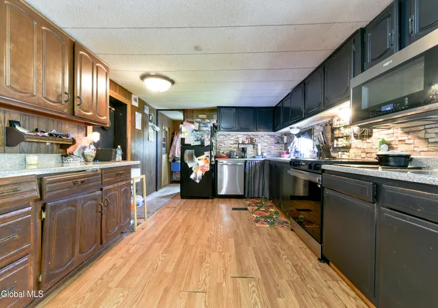 Photo 3 of Sale Pending at 3111 Birchton Rd, Ballston Spa, NY 12020 | MLS# 202626527 | Listing updated on 2026-10-05