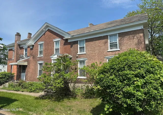 Photo 4 of House for sale at 85 Bay St, Glens Falls, NY 12801 | MLS# 202626379 | Listing updated on 2026-10-01