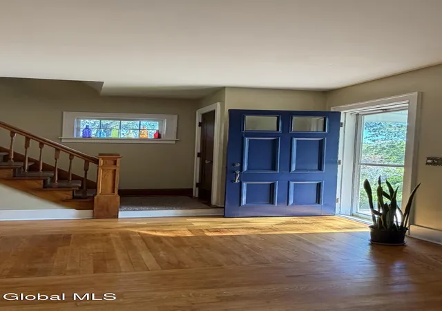 Photo 3 of Sale Pending at 1505 Van Antwerp Rd, Schenectady, NY 12309 | MLS# 202626472 | Listing updated on 2026-09-25