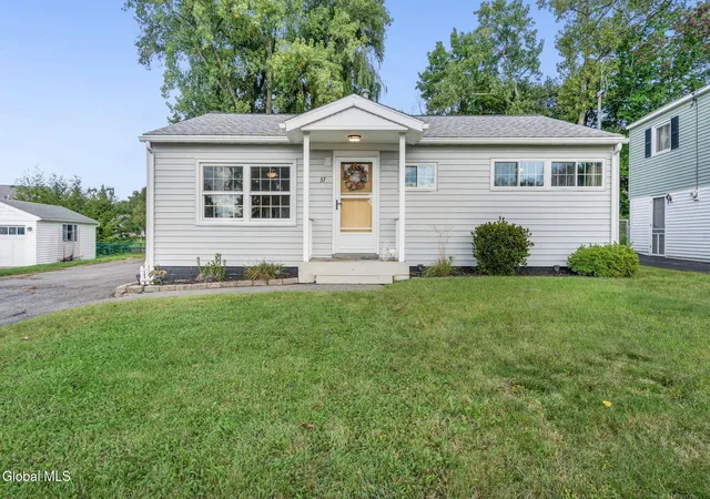 Photo 2 of Sale Pending at 37 Jones Dr, Schenectady, NY 12309 | MLS# 202626512 | Listing updated on 2026-09-30