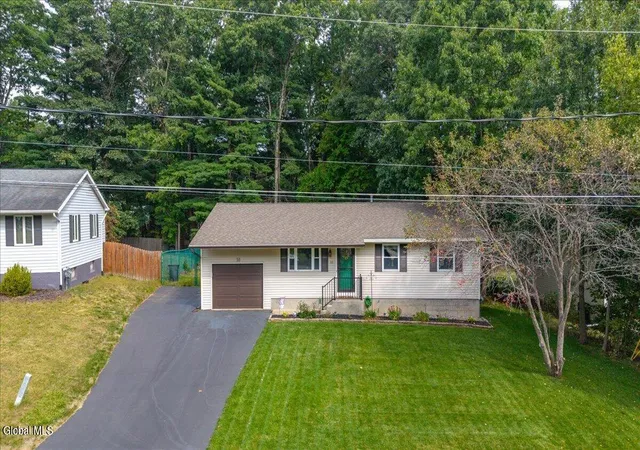 Photo 3 of Sale Pending at 10 Curt Blvd, Saratoga Springs, NY 12866 | MLS# 202626544 | Listing updated on 2026-09-25