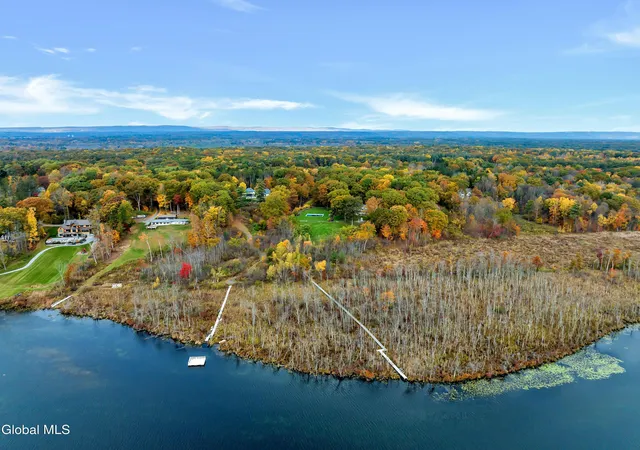Photo 3 of Single family home for sale at 4 Autumn Ln, Saratoga Springs, NY 12866 | MLS# 202626609 | Listing updated on 2026-09-23