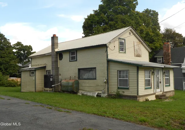 Photo 3 of Single family home for sale at 6 Center St, Stillwater, NY 12170 | MLS# 202626489 | Listing updated on 2026-09-24