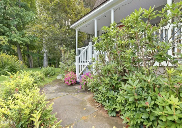 Photo 3 of Sale Pending at 392 County Hwy 152, Mayfield, NY 12117 | MLS# 202626503 | Listing updated on 2026-10-05