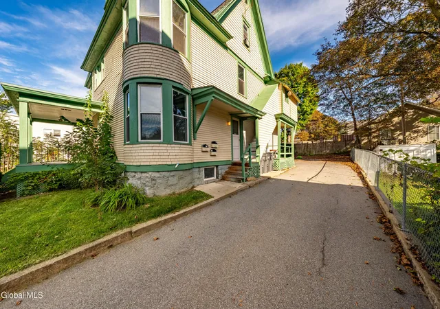 Photo 1 of House for sale at 266 Warren St, Glens Falls, NY 12801 | MLS# 202626526 | Listing updated on 2026-09-21