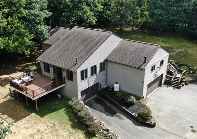 Photo 3 of Single family home for sale at 2815 Shaw Rd, Middle Grove, NY 12850 | MLS# 202626543 | Listing updated on 2026-10-04