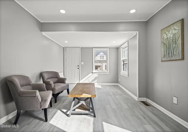 Photo 4 of Single family home for sale at 16 Lyric Ave, Albany, NY 12205 | MLS# 202628833 | Listing updated on 2026-10-26