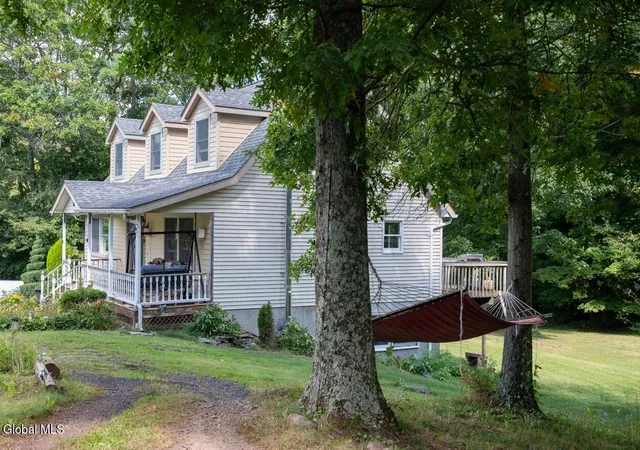 Photo 3 of Single family home for sale at 458 Cairo Jct Rd, Catskill, NY 12414 | MLS# 202626674 | Listing updated on 2026-09-24