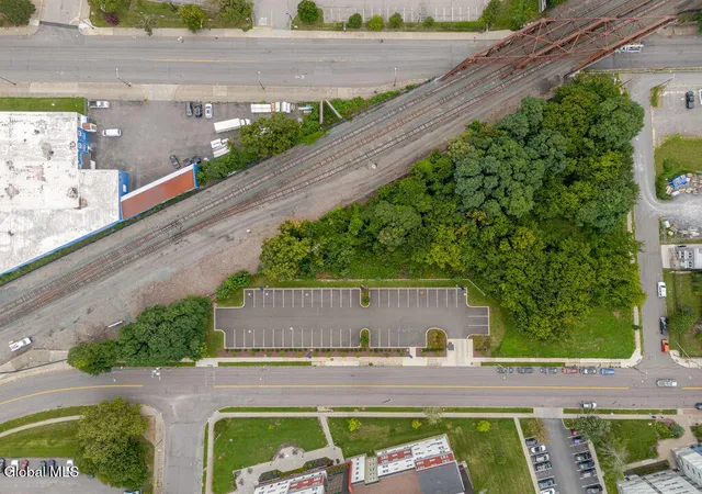 Photo 2 of Land for sale at 329 N Pearl St, Albany, NY 12207 | MLS# 202626636 | Listing updated on 2026-09-22