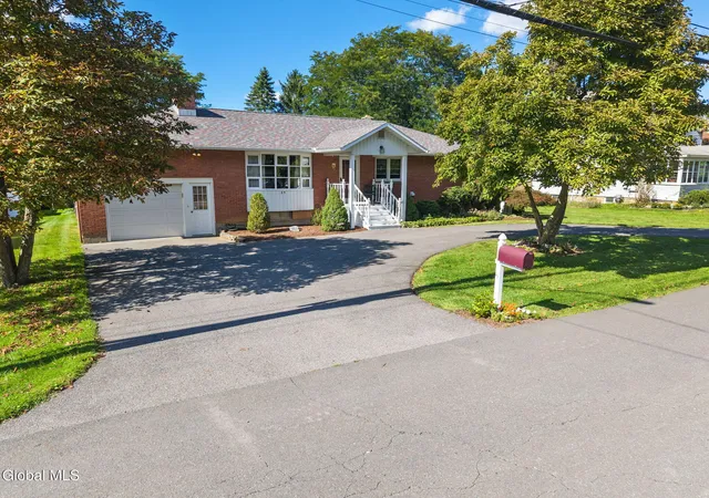Photo 2 of Sale Pending at 23 Nutwood Ave, Schenectady, NY 12304 | MLS# 202626574 | Listing updated on 2026-10-01