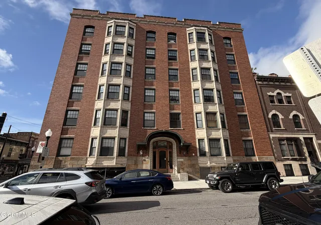 Photo 2 of Condo for sale at 352 State St #Unit 3D, Albany, NY 12210 | MLS# 202626581 | Listing updated on 2026-09-22