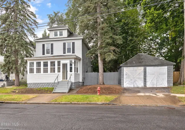 Photo 1 of Single family home for sale at 404 Shannon St, Schenectady, NY 12306 | MLS# 202626582 | Listing updated on 2026-09-22