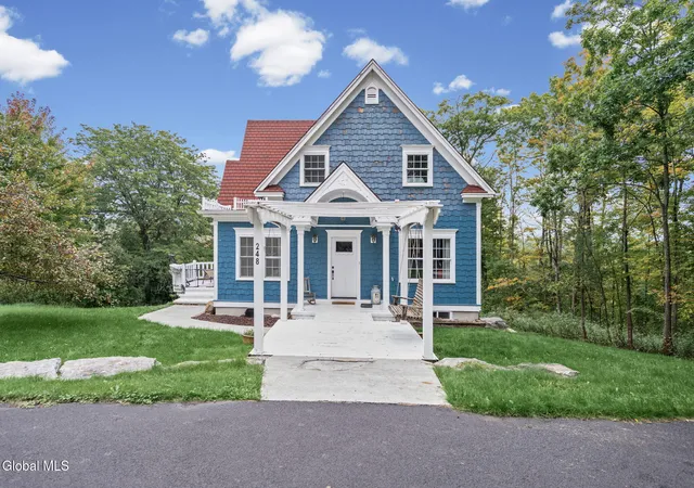 Photo 1 of Single family home for sale at 248 Simons Rd, Altamont, NY 12009 | MLS# 202626778 | Listing updated on 2026-10-27