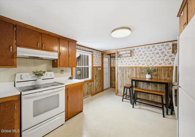 Photo 4 of Sale Pending at 17 Green Barn Rd, Hudson Falls, NY 12839 | MLS# 202626759 | Listing updated on 2026-10-02