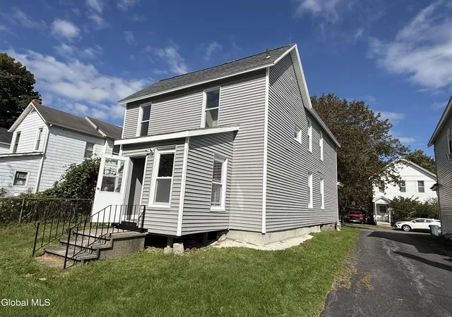 Photo 2 of Single family home for sale at 12 Cady St, Johnstown, NY 12095 | MLS# 202626662 | Listing updated on 2026-10-07