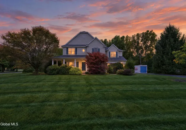 Photo 3 of Sale Pending at 42 Heather Dr, Clifton Park, NY 12065 | MLS# 202627384 | Listing updated on 2026-10-28