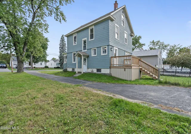 Single family home for sale at 21 Bruen Ct, Rensselaer, NY 12144 | MLS# 202626864