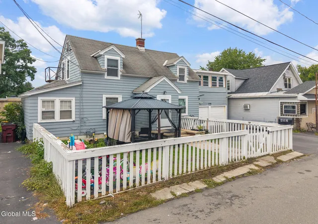 Listing Photo 1 - Condo for sale in building located at 492 Olean St, Schenectady, NY 12306