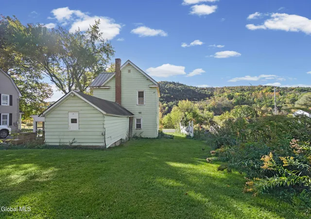 Photo 2 of Single family home for sale at 1578 Helderberg Trl, Berne, NY 12023 | MLS# 202628044 | Listing updated on 2026-10-13