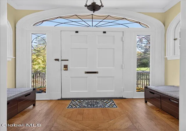 Photo 3 of Single family home for sale at 1175 Stratford Rd, Schenectady, NY 12308 | MLS# 202628638 | Listing updated on 2026-10-26