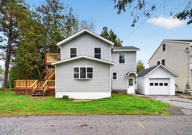 Single family home for sale at 3 Ellsworth Pl, Delmar, NY 12054 | MLS# 202627588