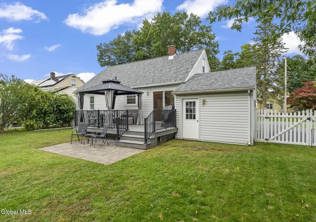 Photo 3 of Sale Pending at 1921 Bernice St, Schenectady, NY 12303 | MLS# 202628260 | Listing updated on 2026-10-19