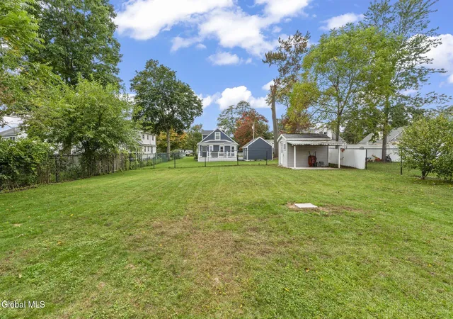 Photo 4 of Sale Pending at 1921 Bernice St, Schenectady, NY 12303 | MLS# 202628260 | Listing updated on 2026-10-19