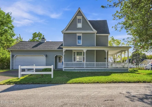 Photo 1 of Single family home for sale at 2504 Augustine Ave, Schenectady, NY 12306 | MLS# 202627673 | Listing updated on 2026-10-07