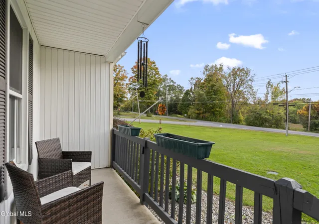 Photo 4 of Single family home for sale at 237 Sugar Hl Rd, Rexford, NY 12148 | MLS# 202628256 | Listing updated on 2026-10-25