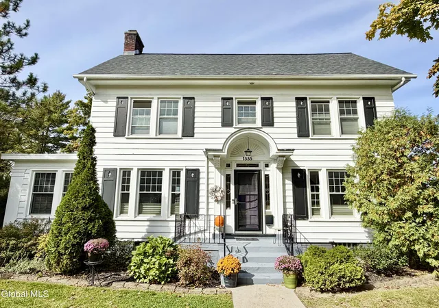 Single family home for sale at 1555 Wendell Ave, Schenectady, NY 12308 | MLS# 202628541